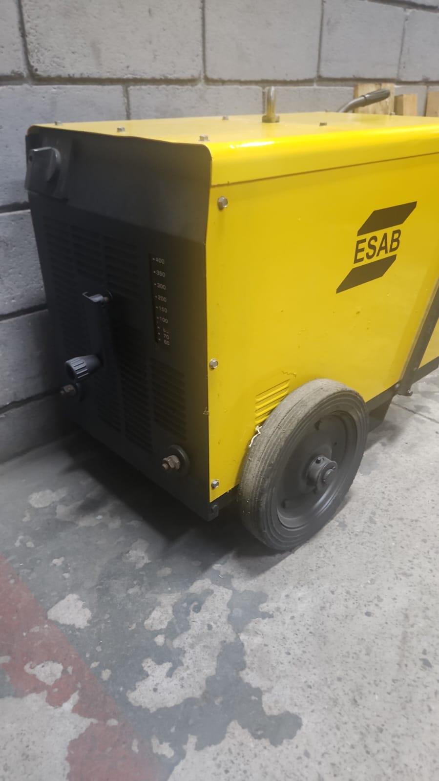 SUPER BANTAM 402 DC ESAB